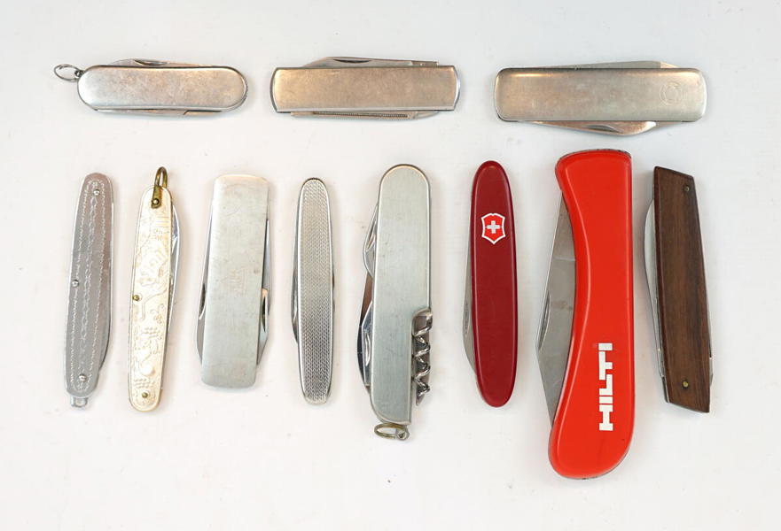 Fickknivar, 11 st, bl.a Victorinox.