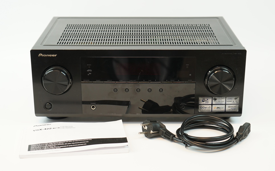 AV-reciever, Pioneer VSX-422.