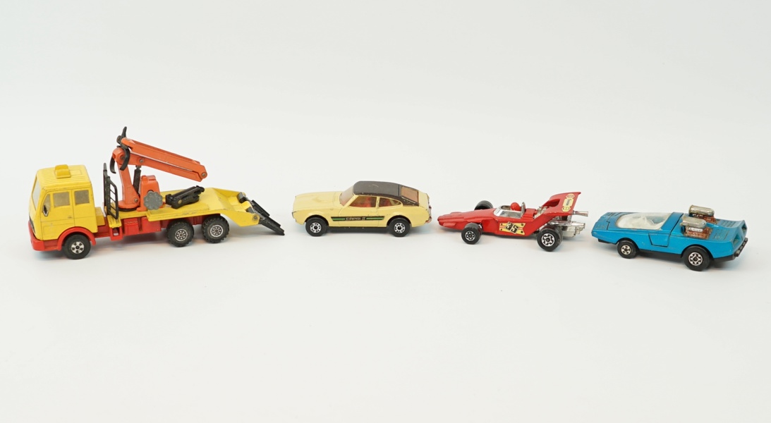 Leksaksbilar, 4 st, metall, Matchbox.