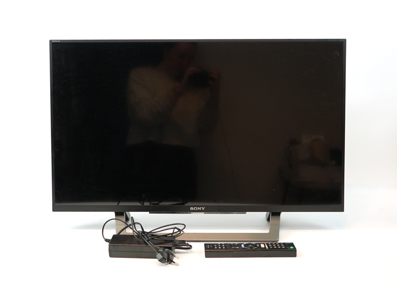 TV, 32-tum, Sony KDL-32WD753.