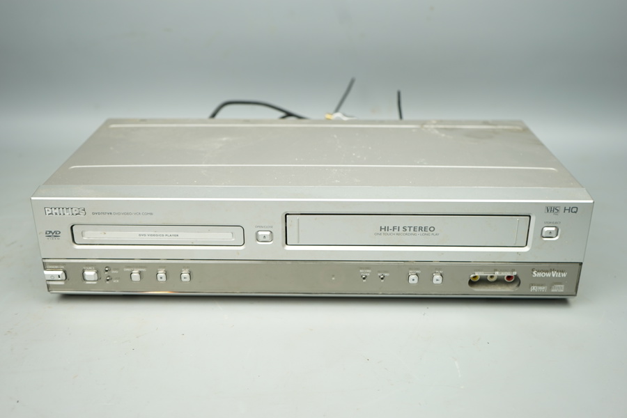 DVD/VHS-spelare, Philip DVD757VR.