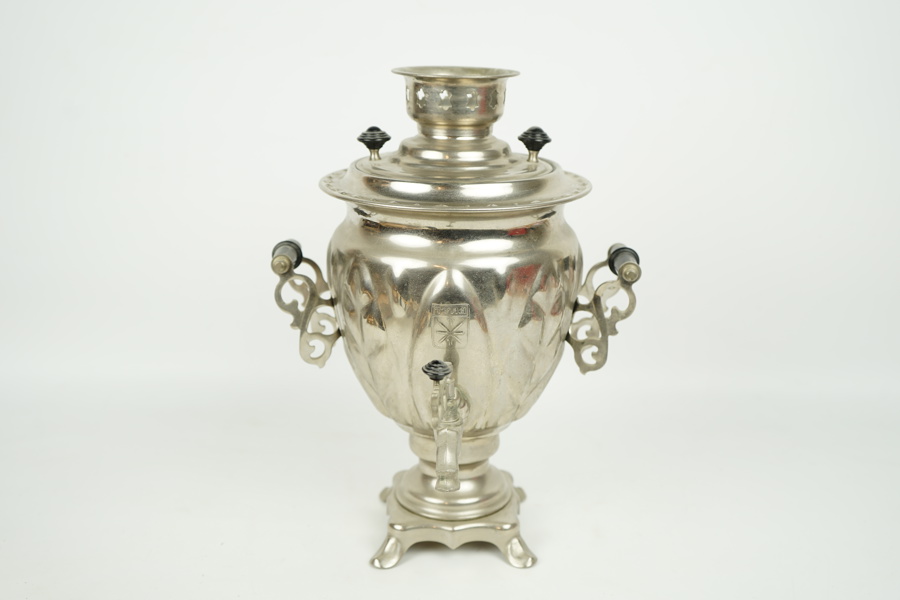 Samovar, nickel, Ryssland, 1900-tal.