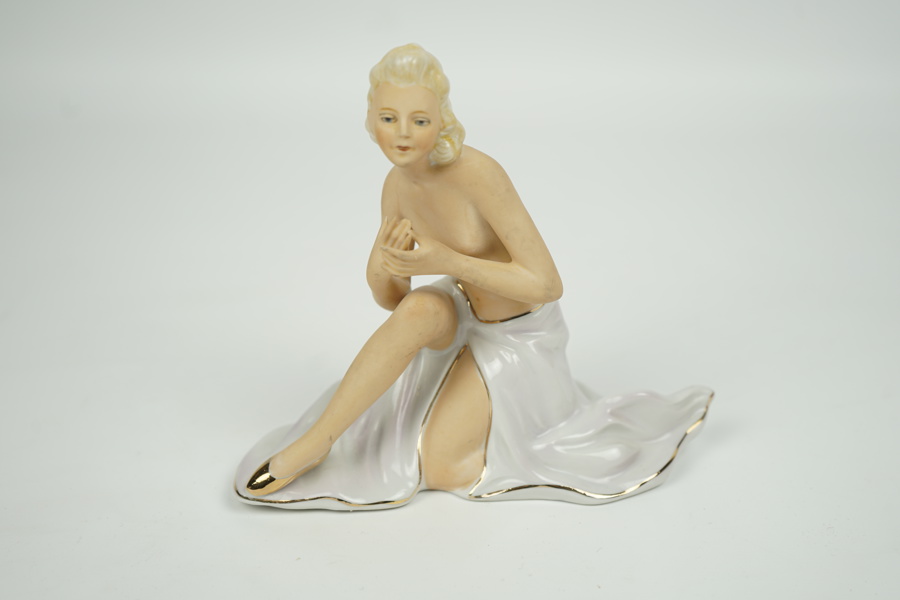 Figurin, porslin, Fasold & Stauch.
