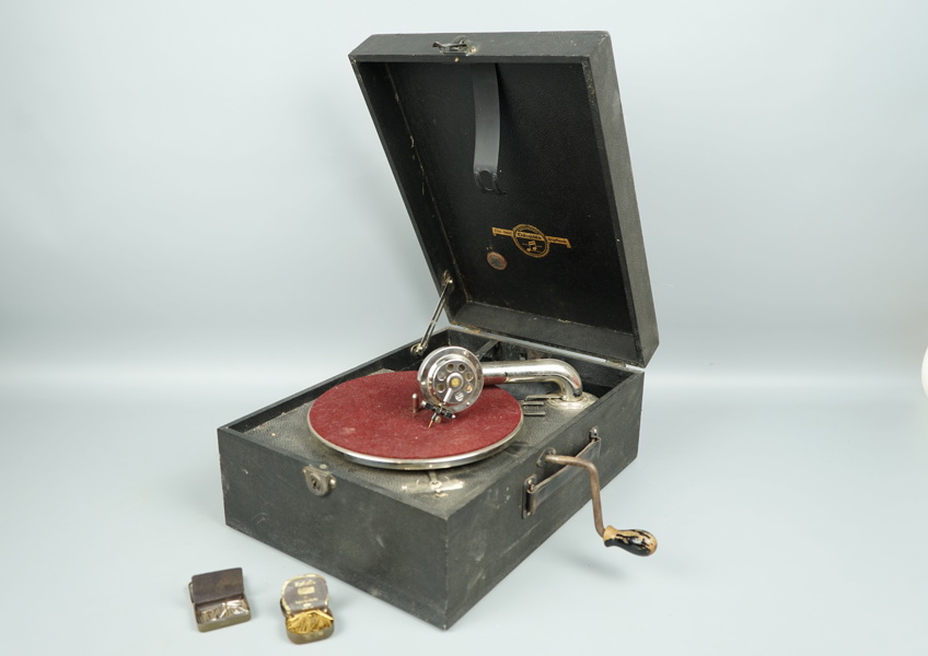 Resegrammofon, Viva-tonal Grafonola, Columbia, England.