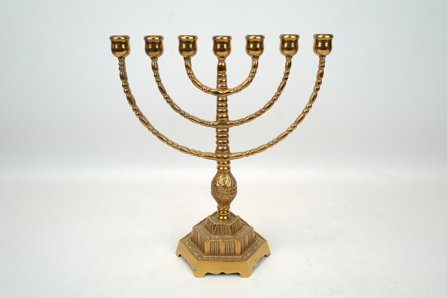 Menorah/ljusstake, malm, Gnosjö.