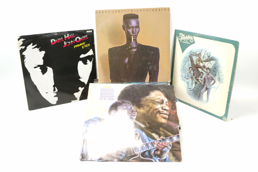 Vinylskivor, ett parti, bl. a. Grace Jones.