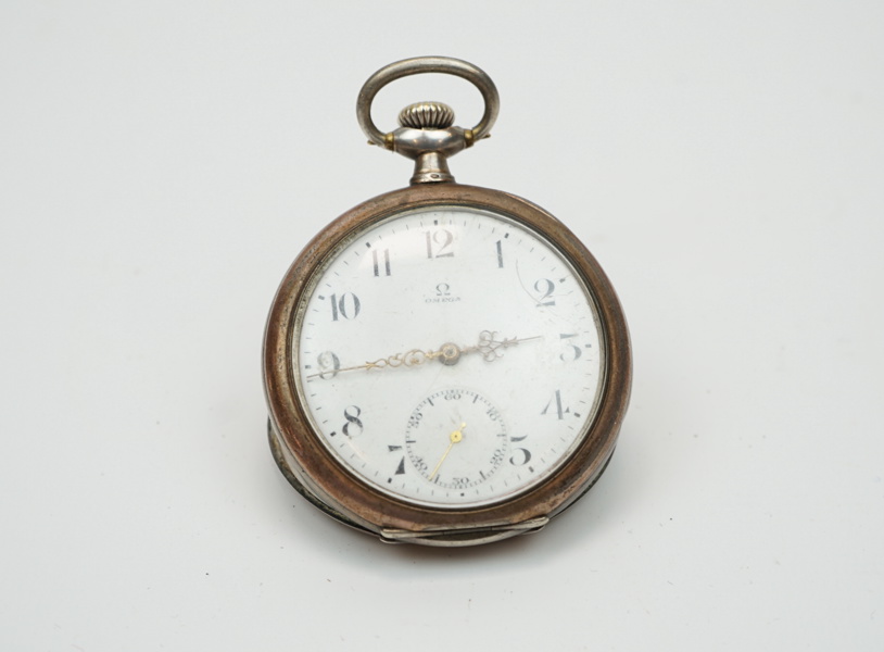 Omega, fickur, silver 800, omkring 1900.