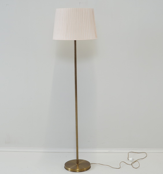 Golvlampa, mässing, Bergboms,1900-talets andra hälft.