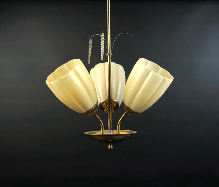 Taklampa, 3 ljuspunkter, mässing/glas, 1900-talets mitt.