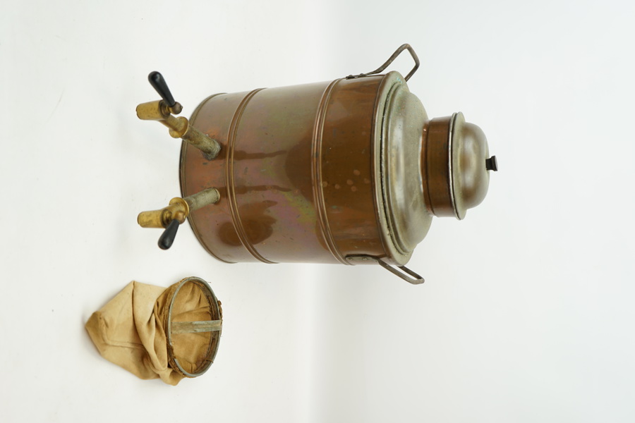 Kaffebryggare, koppar, 1900-talets första hälft.