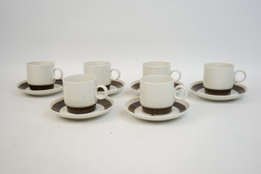 Kaffekoppar med fat, 6 delar, porslin, "Forma", Rörstrand.
