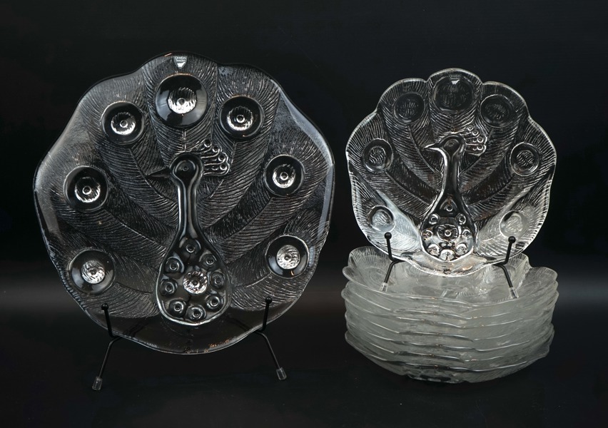 Lars Hellsten, servisdelar, 9 st, glas, ''Påfågel'', Orrefors.