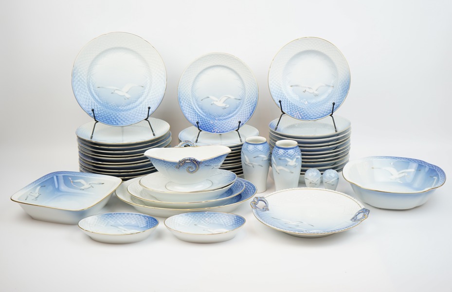 Matservis, 49 delar, porslin, ''Blå Måsen'', Bing & Gröndahl.
