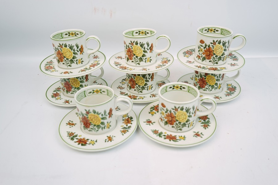Kaffekoppar med fat, 8 delar, porslin, "Summerday", Villeroy & Boch.