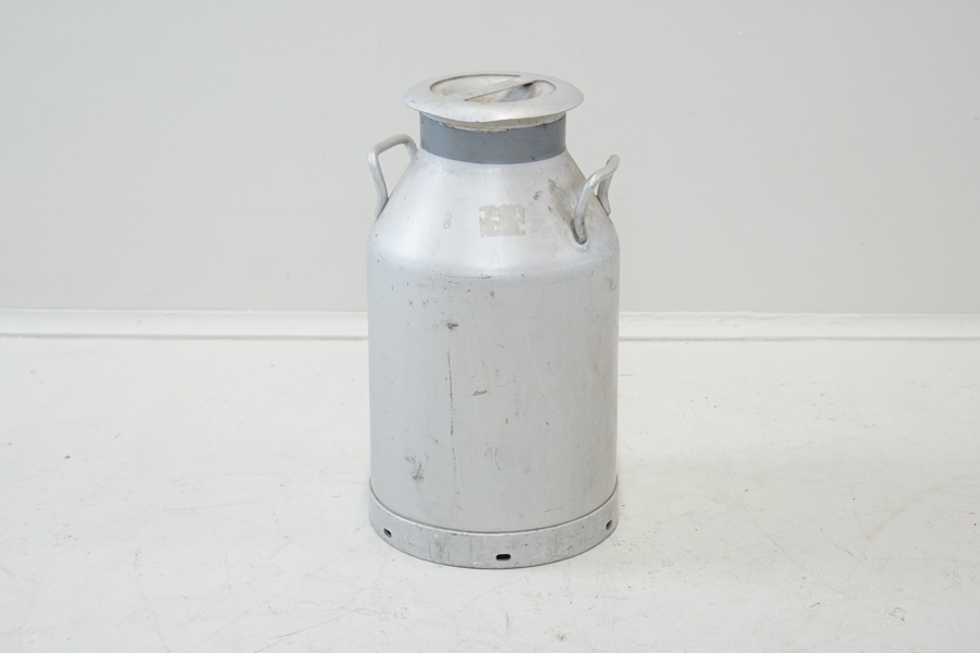 Mjölkkanna, aluminium.