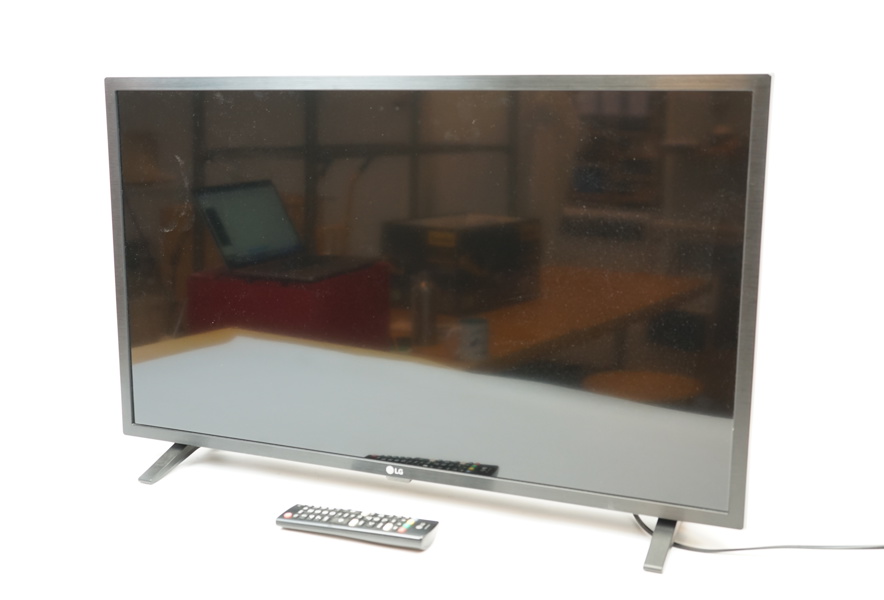 LED-TV, 32 tum, LG 32LM6300PLA, med fjärrkontroll.