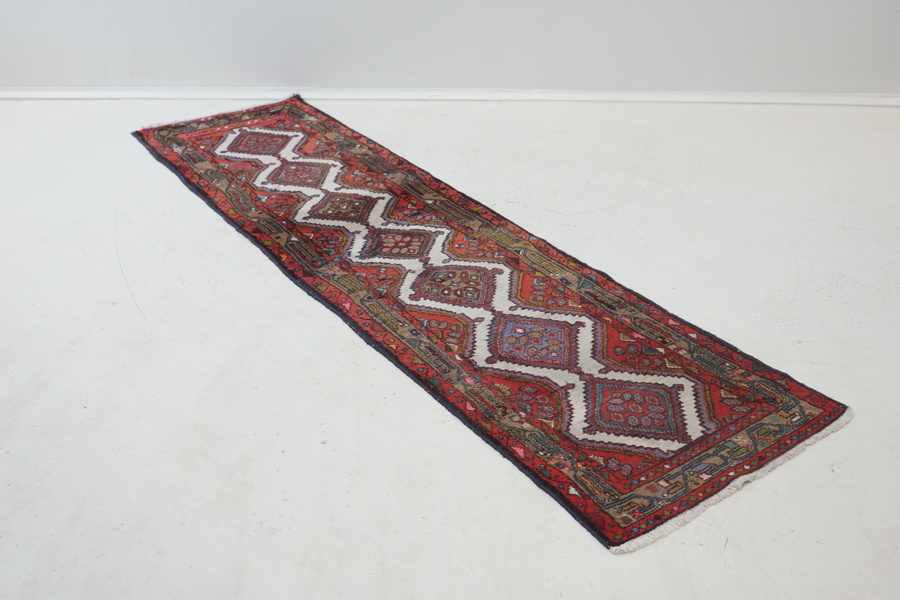 Gallerimatta, orientalisk, ull.