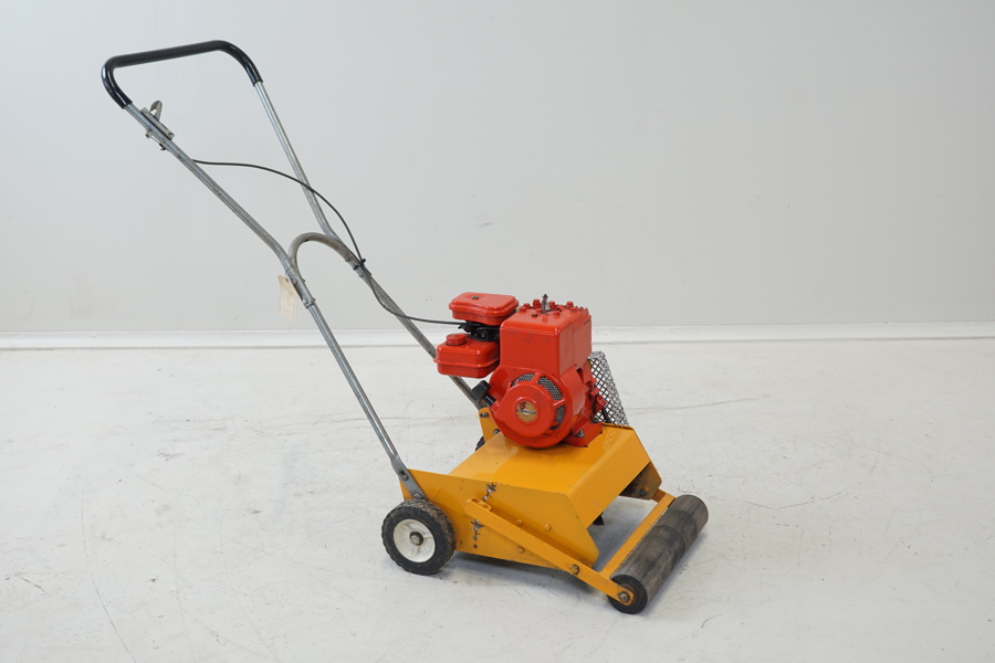 Gräsluftare, Briggs & Stratton.