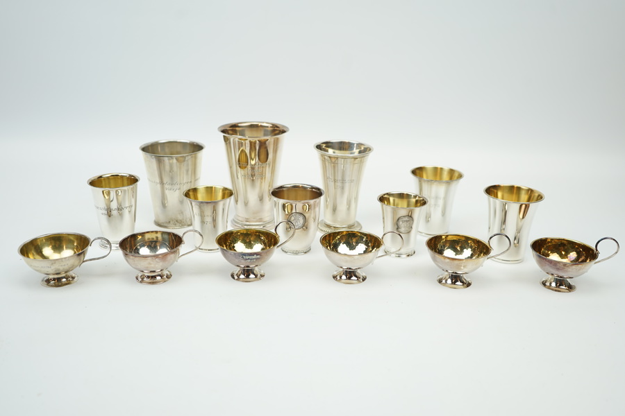 Bägare och punschbägare, 15 delar, silver.