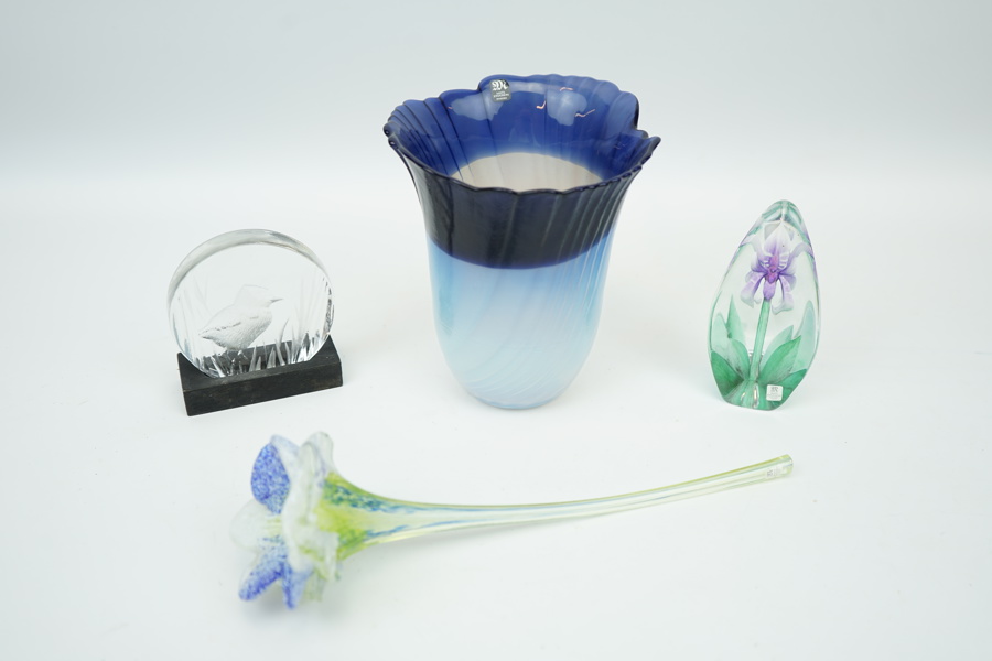 Mats Jonasson, glas, 4 delar, bl.a vas, "Pärlemo", Målerås.