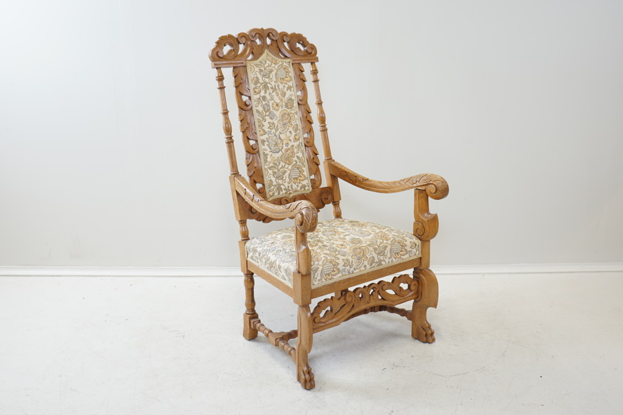 Länsstol, ek/textil, barockstil, 1900-tal.