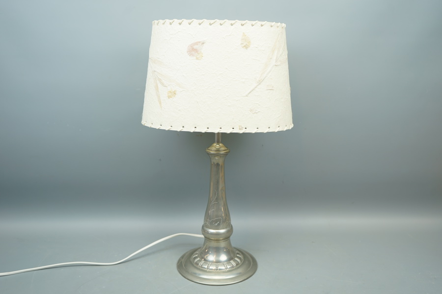 Bordslampa, tenn, Hags Tin, Danmark, 1900-tal.
