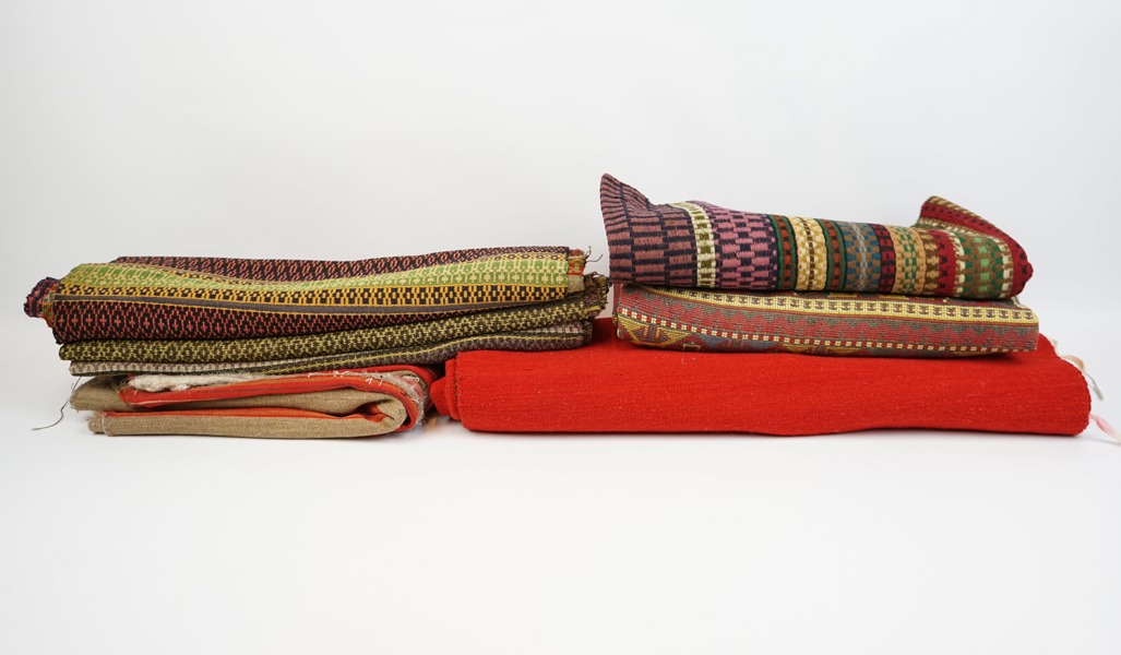 Stenbordsdukar och dynvar, 6 delar, allmogetextil.