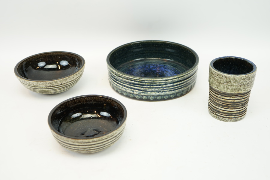 Britt-Louise Sundell, skålar och vas, 4 delar, stengods, Gustavsberg, bl.a Studiohanden.