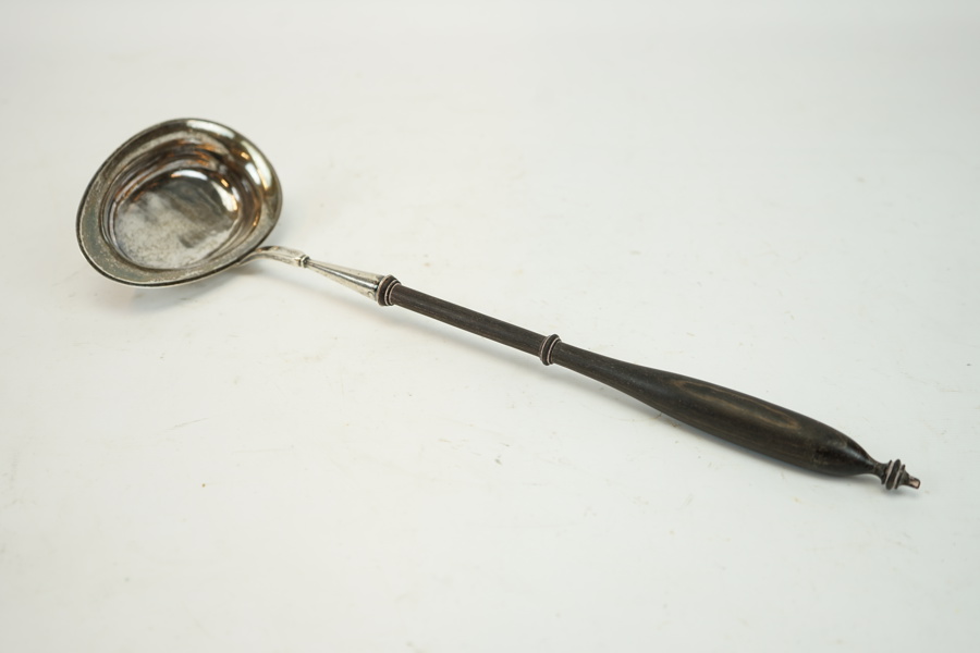 Soppslev, silver/trä, 1873.