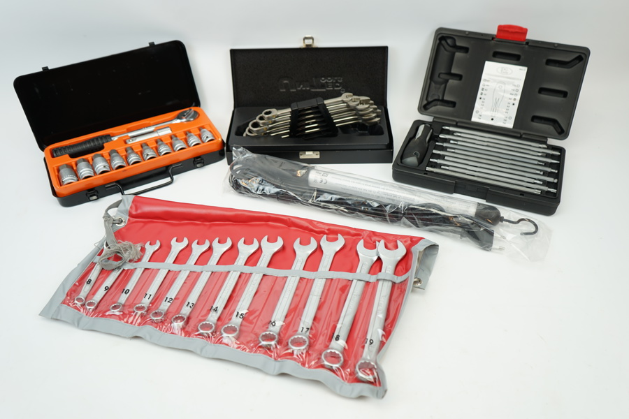 Hylsnyckelsats, fasta nycklar m.m, ett parti, bl.a IDG-Tools.