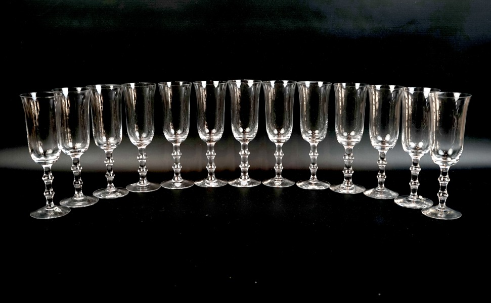 Simon Gate, champagneglas, 13 st, ''Salut'', Orrefors.