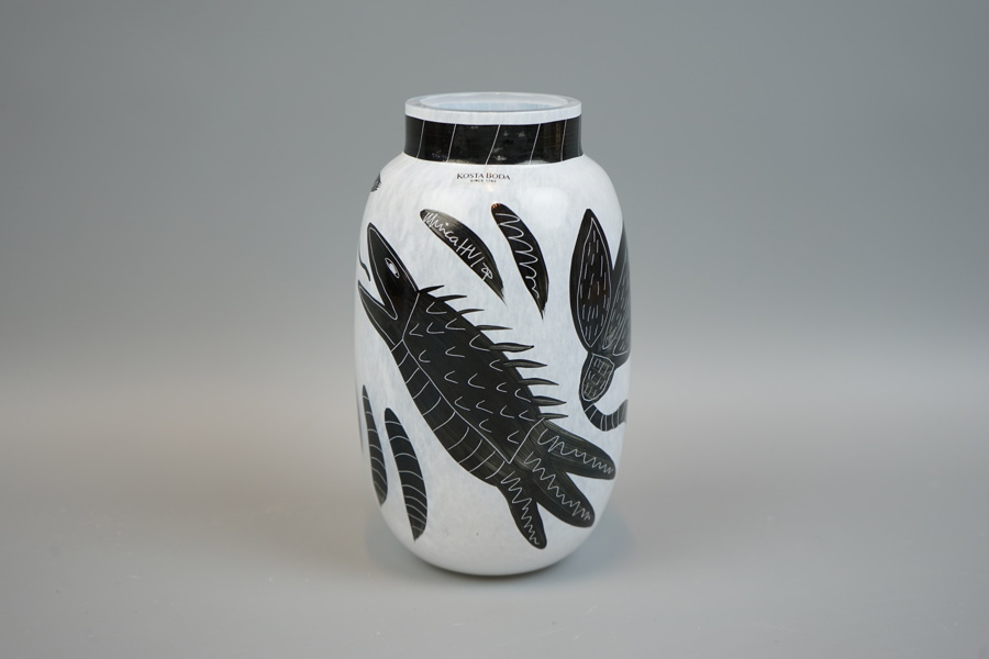 Ulrica Hydman Vallien, vas, glas, Kosta Boda, signerad.