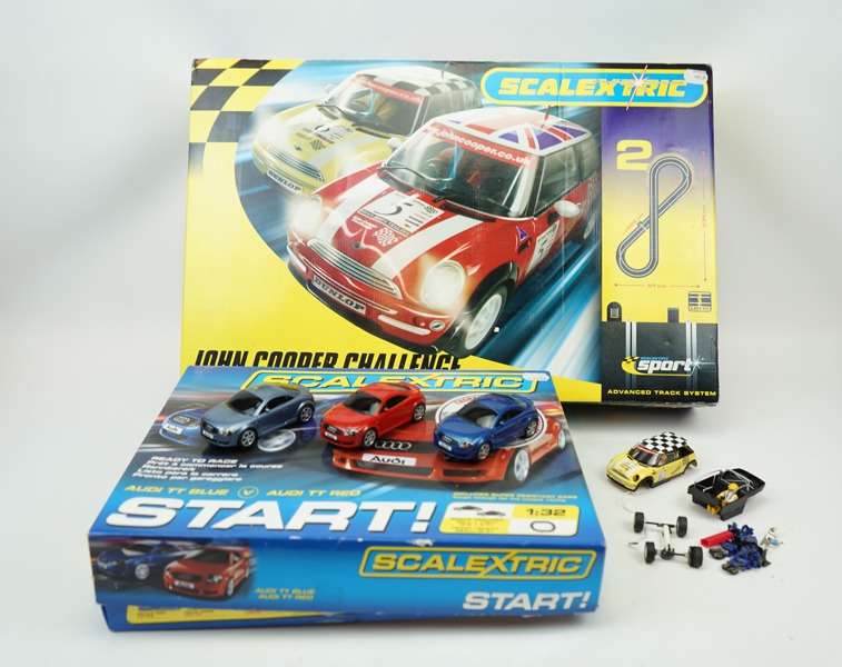 Bilbanor, 2 st, Scalextric, John Cooper Challenge och Start!.