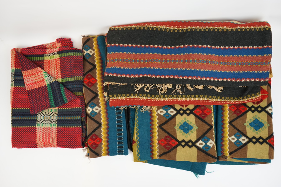 Stenbordsdukar m.m, 5 delar, allmogetextil.