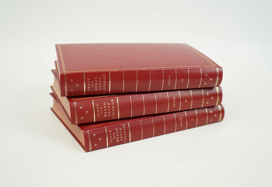 Böcker, 3 st, ''Slott och herresäten i Sverige'', Skåne nr. 1-3, Allhems Förlag Malmö, 1966.