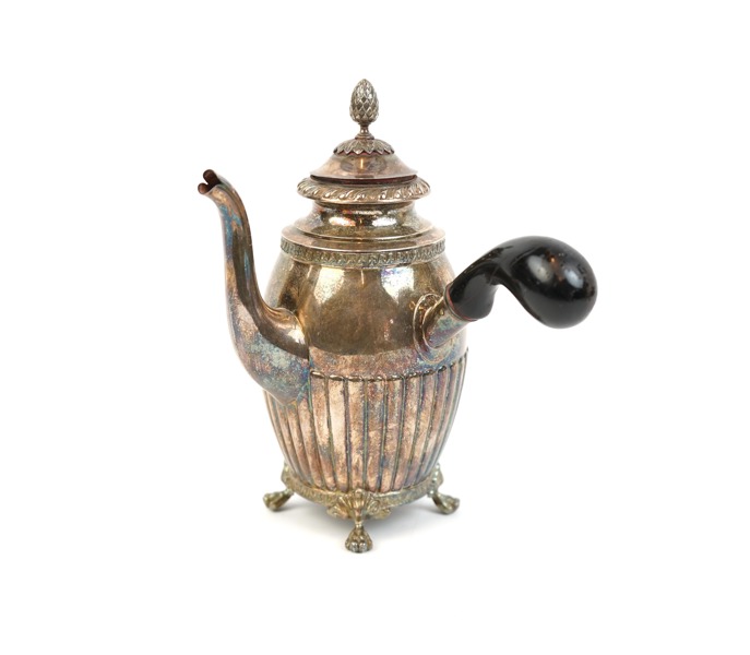 Kaffekanna, silver, handtag i svärtat trä, GAB, 1903.