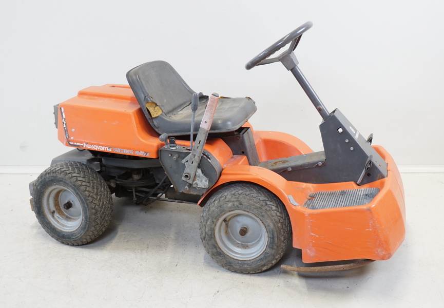 Åkgräsklippare, Husqvarna Rider 850.