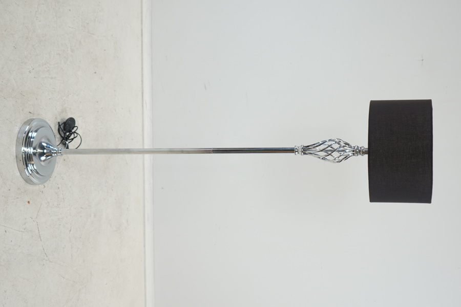 Golvlampa, metall, Mio.