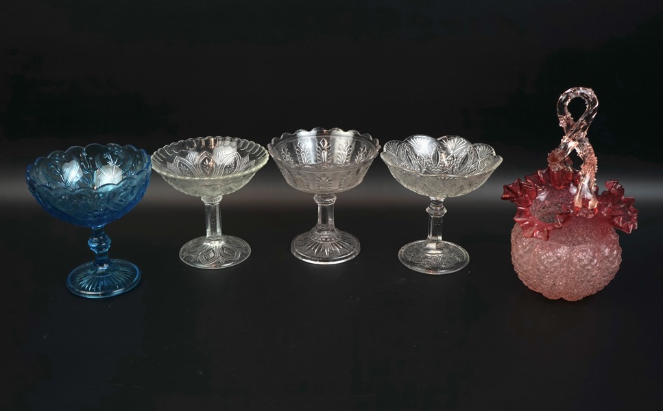 Konfektskålar, 5 st, glas/pressglas.