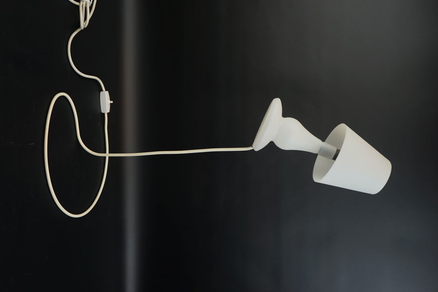 Bordslampa, plast, "Flap Flap", Hopt & Wortmann, Tyskland.