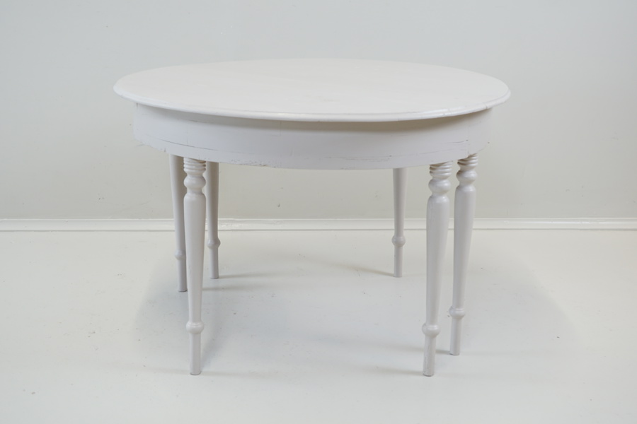 Månbord, 2 delar, bemålat trä, 1800/1900-tal.