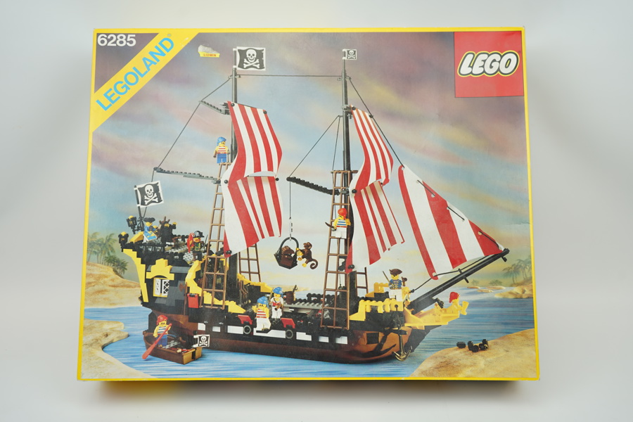 Lego, Sjörövarskepp, 6285, i originallåda.