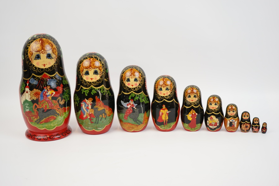 Matryoshka, ryska dockor, 10 delar, trä.