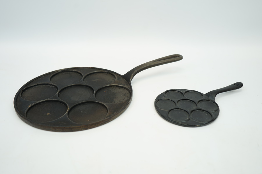 Plättjärn, 2 st, bl.a Ankarsrum No 1.
