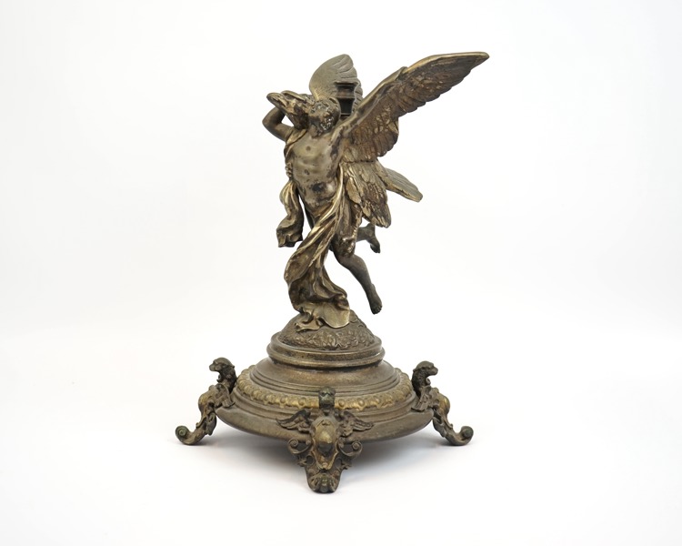 Lampfot, gjutmetall, 1800-talets senare hälft.