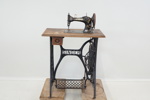 Symaskin med underrede, Singer, 1800/1900-tal.