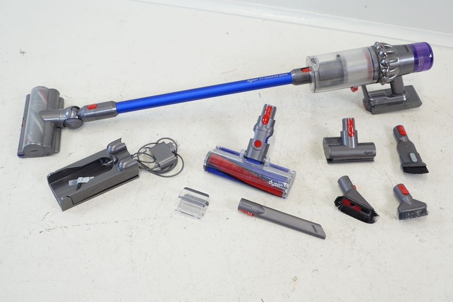 Dammsugare, Dyson v11 absolute extra, med tillbehör.
