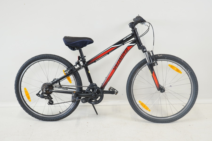 Specialized Hotrock, barncykel, 24 tum, 7 växlar.