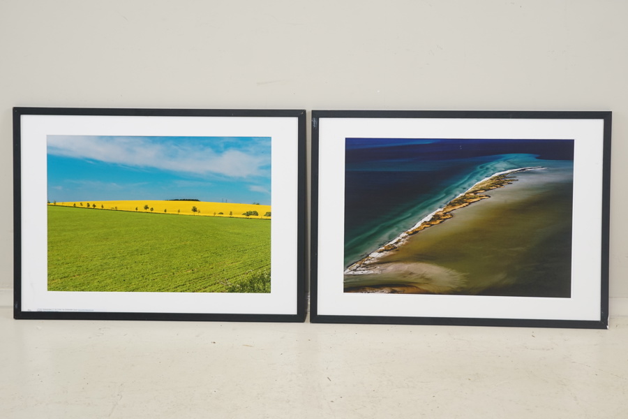 Leif Gustafsson, fotografier, 2 st, osignerade.