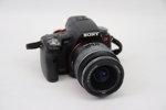 Digitalkamera, Sony Alpha 33, 2 extra objektiv samt tillbehör.